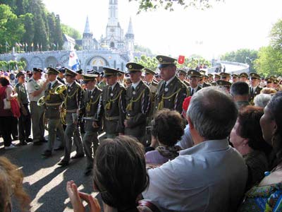  Sfilata delle bande musicali militari 