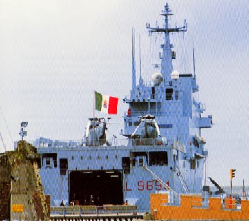  Nave San Giusto nel porto di Livorno 