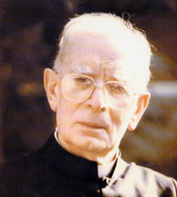  Mons. Selis (26 novembre 1910 - 14 dicembre 1999) 